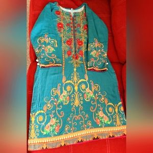 Pakistani Kurta - Small